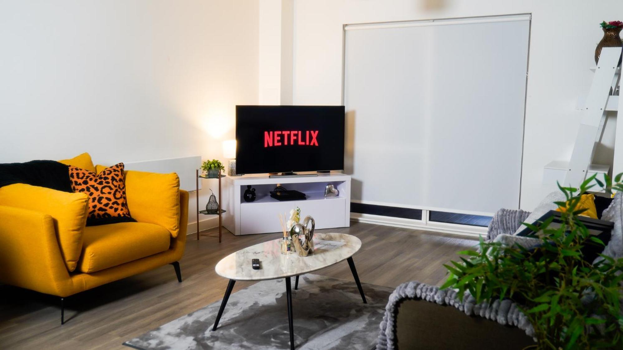 Manchester City Centre Apt With Balcony & Free Parking - Including Free 1-Hour Early Check-In For Bookings In June, Justeat Voucher For 2-Night Stays Minimum! Exterior foto